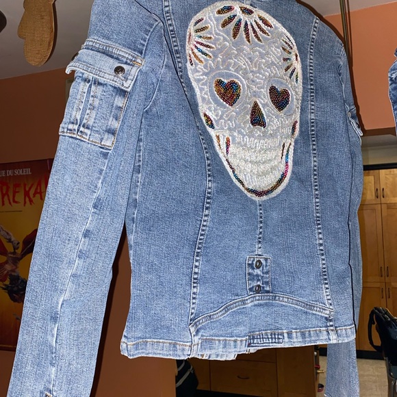 Upcycled Guess jeanjacket. - Picture 2 of 4